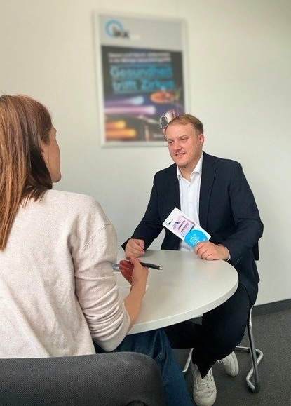 Jens Gondolf, Referent Statistik und Finanzierung IKK e.V., im Gespräch mit dem BLIKKWINKEL