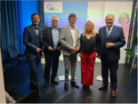Gruppenbild Parlamentarischer Abend zum gestaffelten Mutterschutz am 12.03.2024KK e.V.-Geschäftsführter