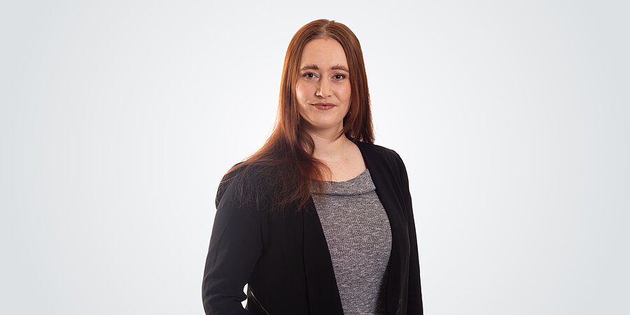 Portraitfoto Esther Rummel, Bereich Versicherungs- und Leistungsrecht IKK e.V.