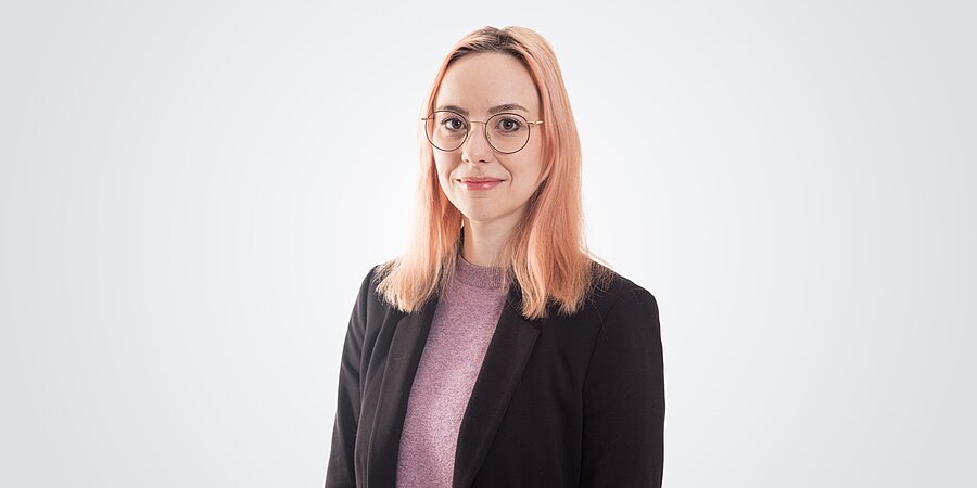 Portraitfoto Maria Meyer, Bereich Gremien- und Verbandsarbeit IKK e.V.