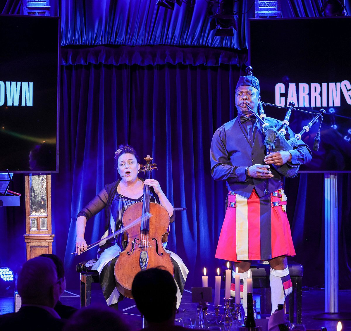 Duo Carrington-Brown in der Bar jeder Vernunft