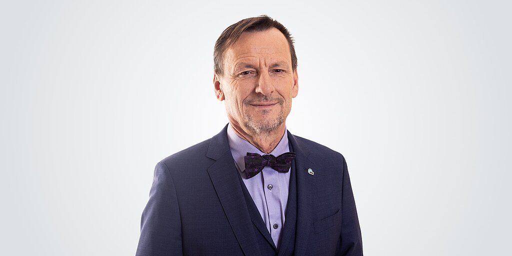 Portraitfoto Jürgen Hohnl, Geschäftsführer IKK e.V.